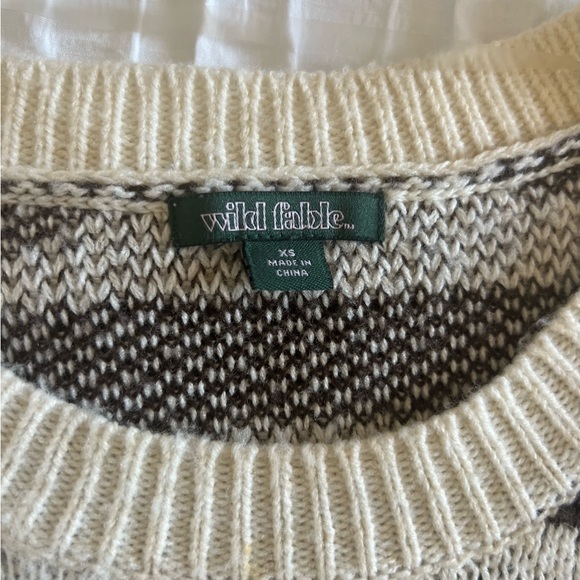 Cheetah Print XS Sweater - Picture 2 of 5